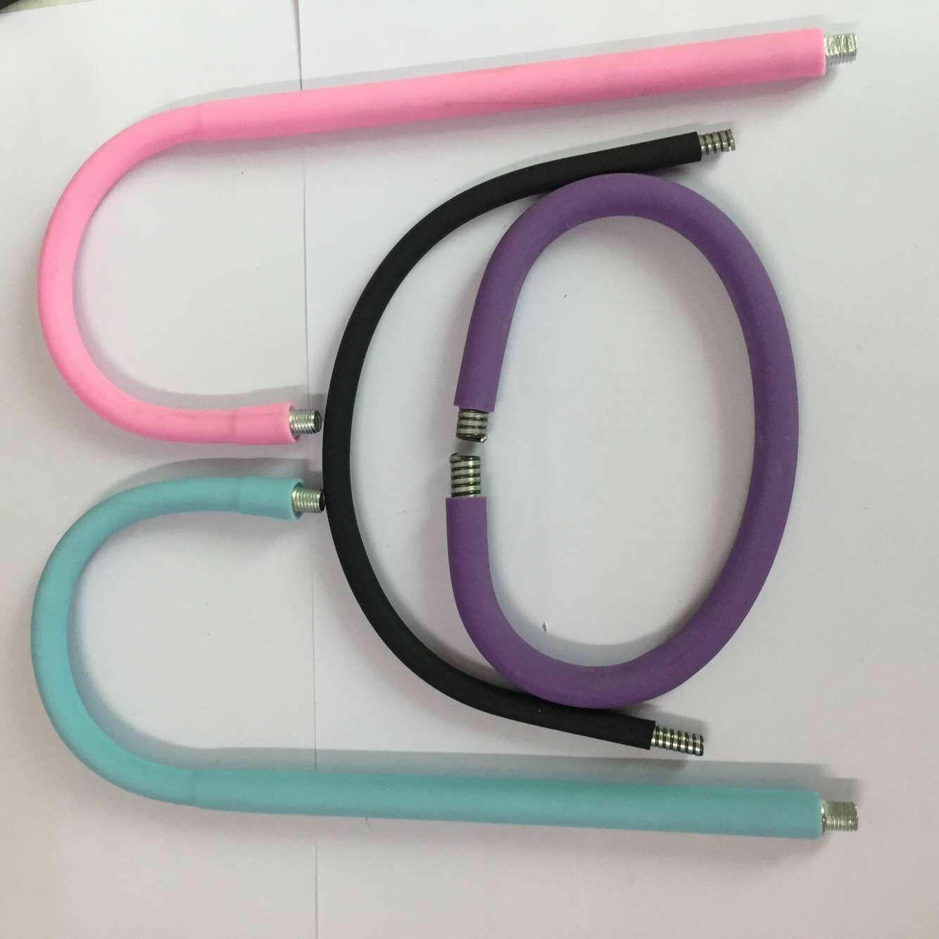 厂家批发彩色包塑金属定型软管 多尺寸定 制万向弯曲台灯五金软管