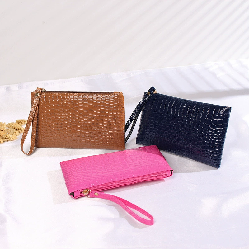 Маленькая clutch сумка в корейском стиле, клатч-кошелек с браслетом, текстура крокодила, 19×11 или 20×12 см