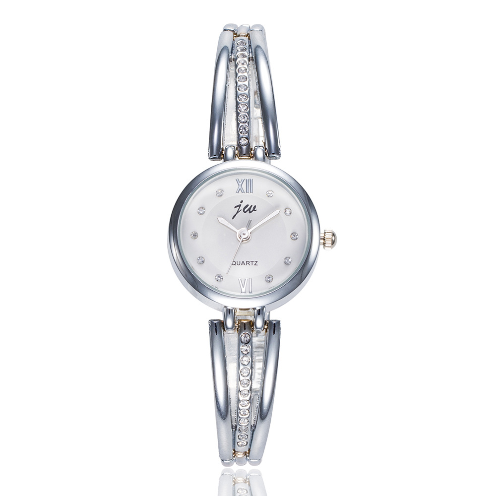 Korean fashion simple alloy bracelet women's watch luxury diamond lady quartz watch a hair substitute
