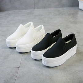 女式休闲单鞋;女式皮靴;厚底拖鞋