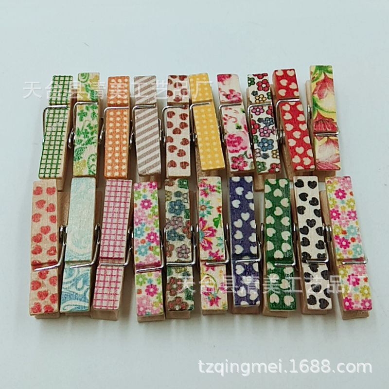 Clip de madera pintada de troncos de 35mm Clip de madera decorativa de madera de bricolaje 50 por paquete