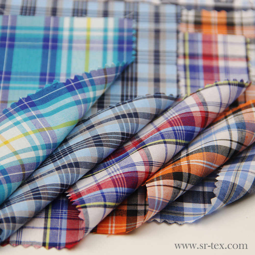 厂家直销 现货供应 涤棉色织格子条纹布料 休闲衬衫职业装面料