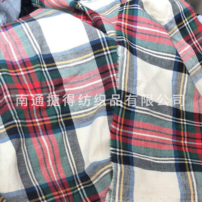 现货热卖厂家直销B家新季马甲背心格子布色织面料亲肤服装全棉