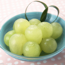 长期供应葡萄树苗庭院盆栽天山葡萄苗粒葡萄新品种南北方均可种植