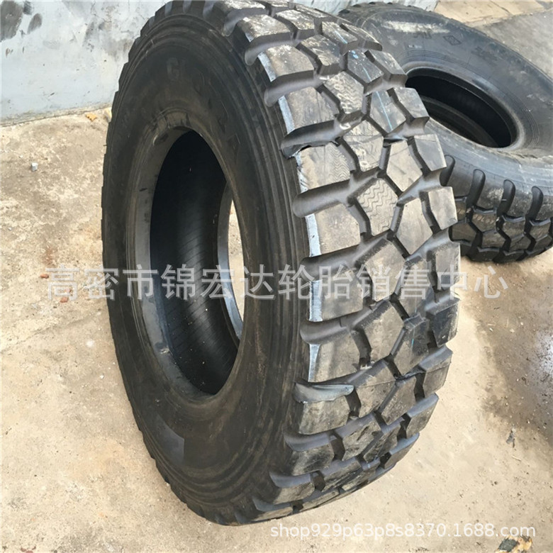 越野轮胎 305/80R20中警车轮胎335/80R20现货销售标准轮胎