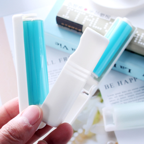 Portable Foldable Washable Dust Rolling Hair Remover Clothes Dust Brush Electrostatic Brush Reusable