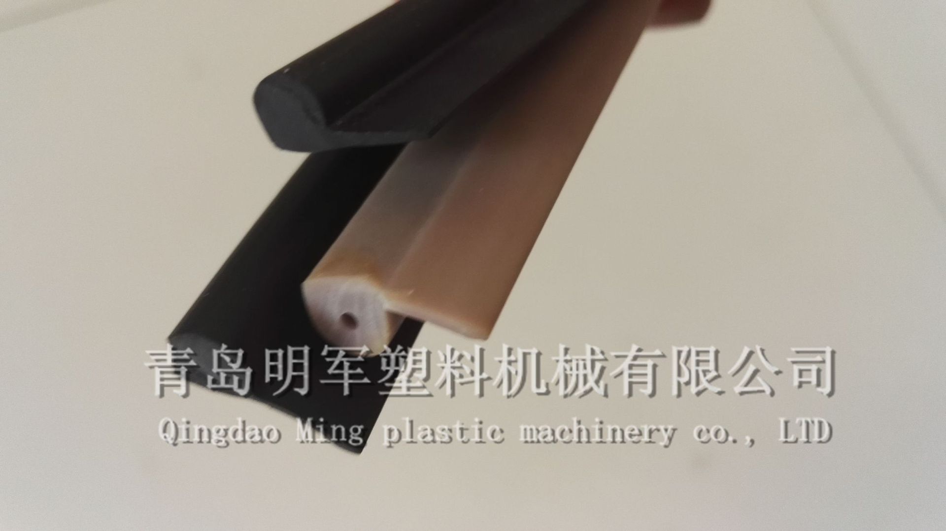 塑料型材挤出机 PVC型材挤出生产线 异型材挤出生产设备 现货