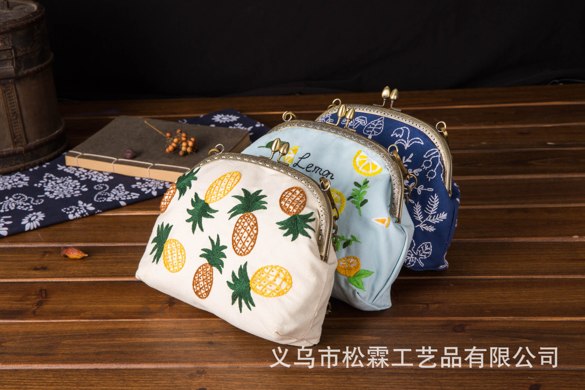 Directa de fábrica boca Bolsa de Oro bordado hecho a mano DIY material paquete haciendo monedero flor Europea bordado tridimensional