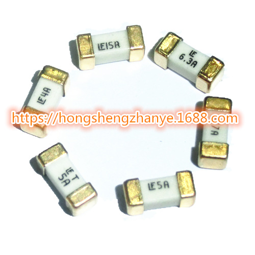 Littelfuse力特 045201.5MRL 1.5A 125V 1808贴慢断保险丝