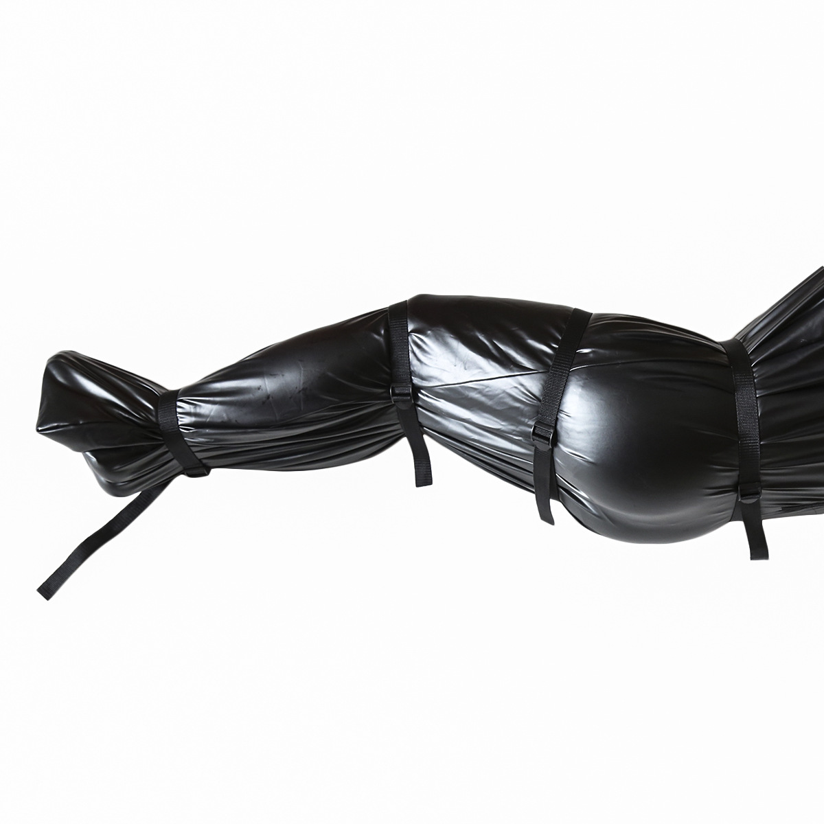 Juguetes para parejas, juguetes sexuales, lencería de charol, bodies de goma, artículos de bondage, sacos de dormir provocantes, envolturas corporales.