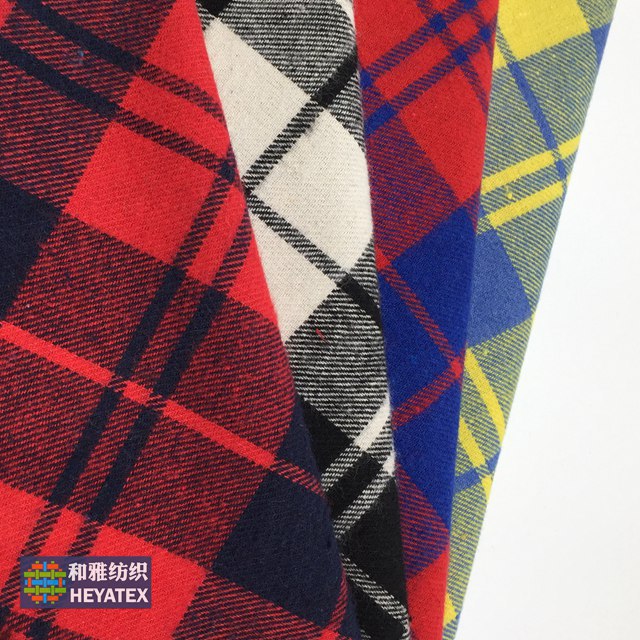 棉涤混纺磨毛色织格子绒布 现货秋冬法兰绒衬衫服装面料