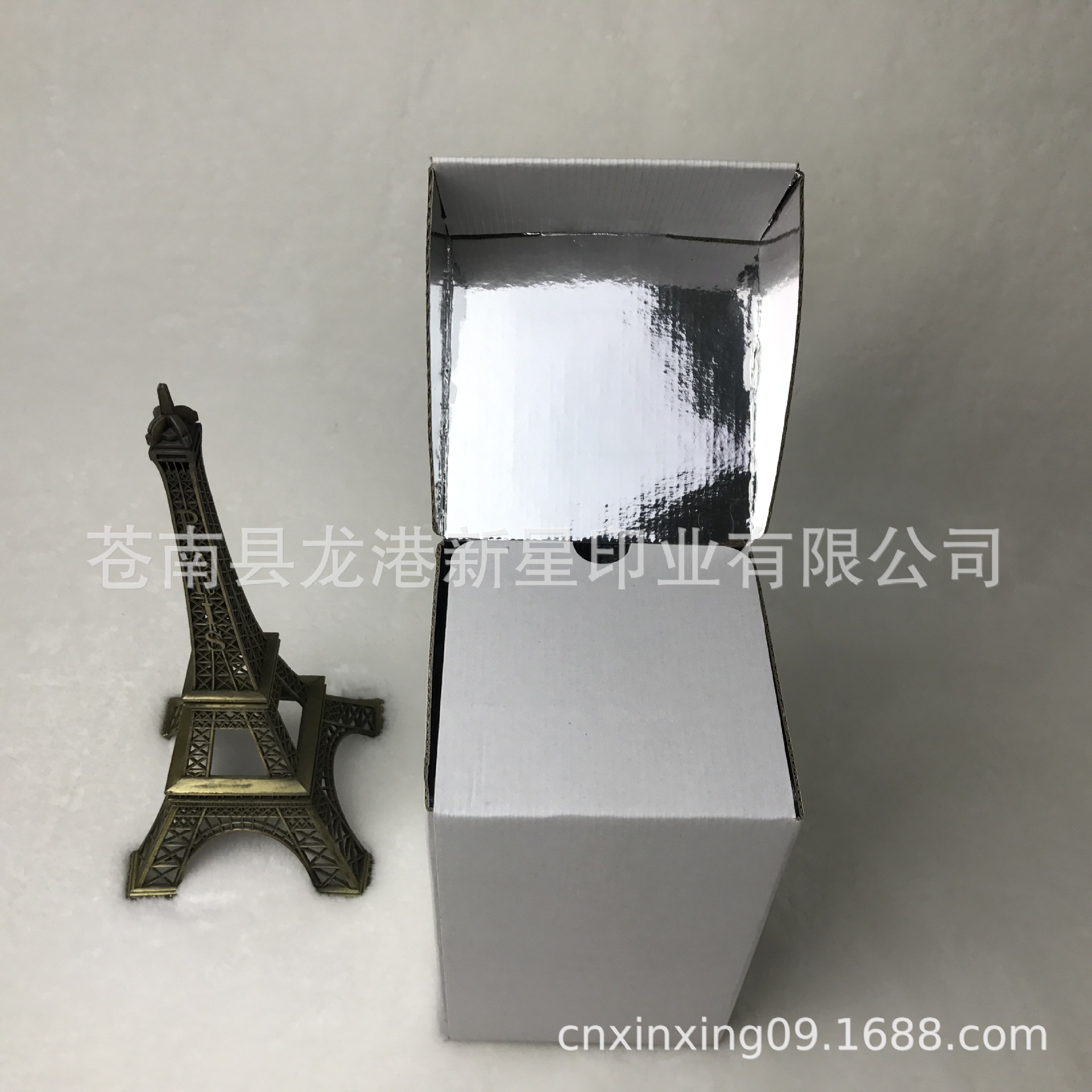 外卖保温纸盒包装盒 翻盖瓦楞纸盒内镀铝箔厂家生产