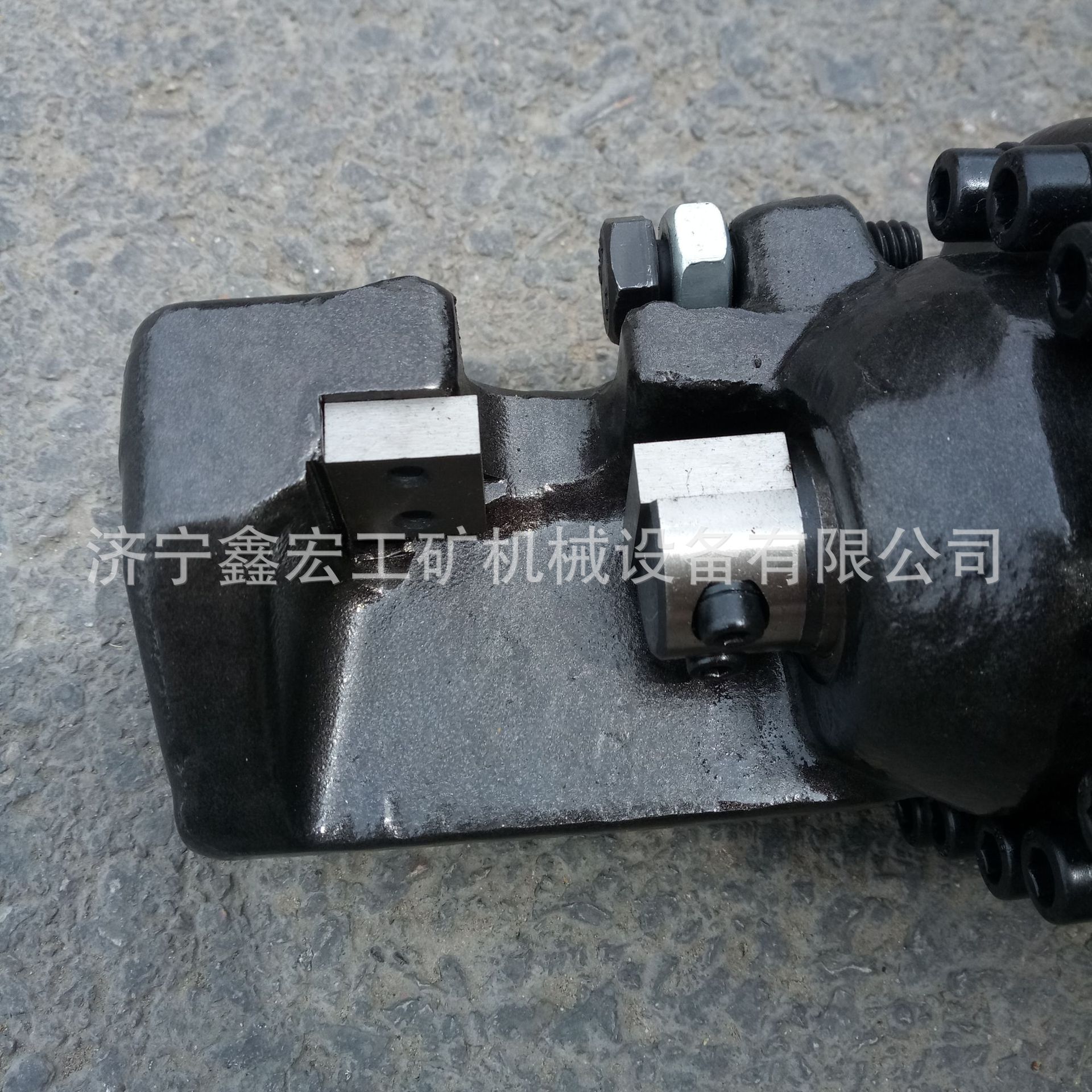 购买钢筋切断机 选济宁鑫宏 质量好 便携式钢筋切断机