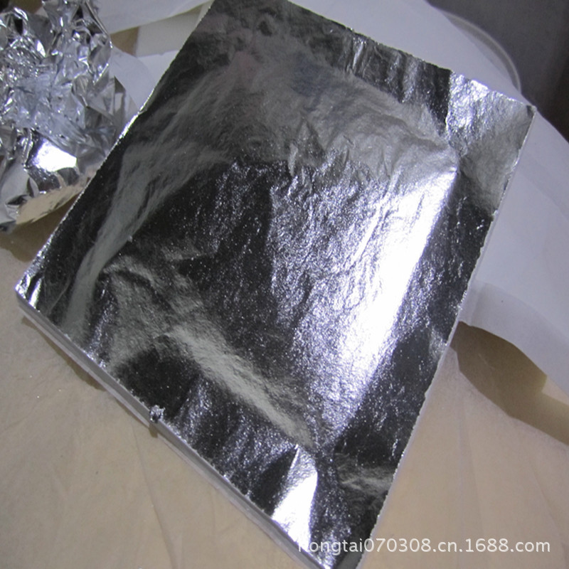Gold and silver foil imitation manufacturers supply tin foil 14*14cm, support wholesale of 100 sheets/pack, decoration, cross-border exclusive supply.