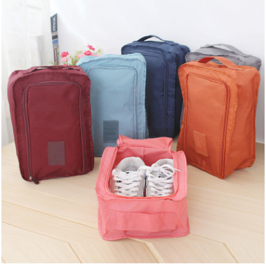 Handheld storage system for traveling