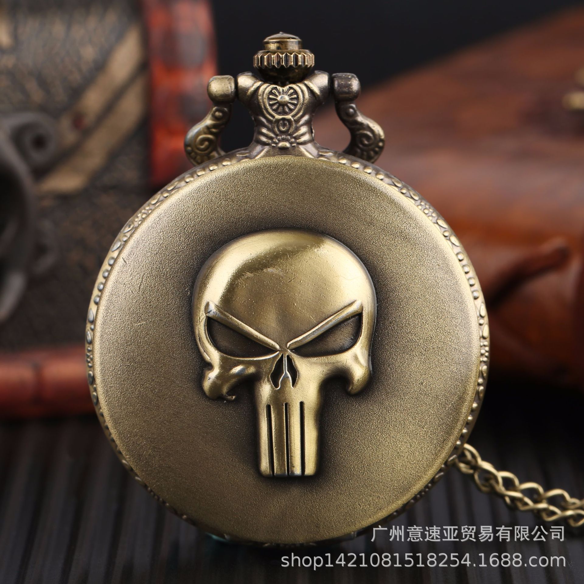 Fashion New Large Thin Chain Personalized Skull Pocket Watch Bronze Skull Roman Literal Chain Pocket Watch