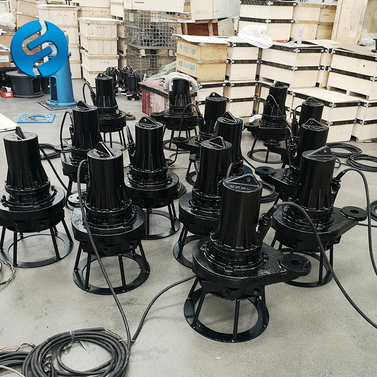 QXB0.75kw潜水曝气机价格  离心式潜水曝气机  铸件式潜水曝气机
