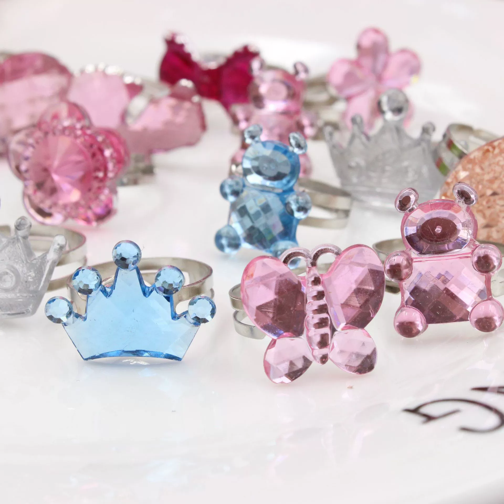 -children's cute cartoon transparent plastic ring, with gem, wholesale