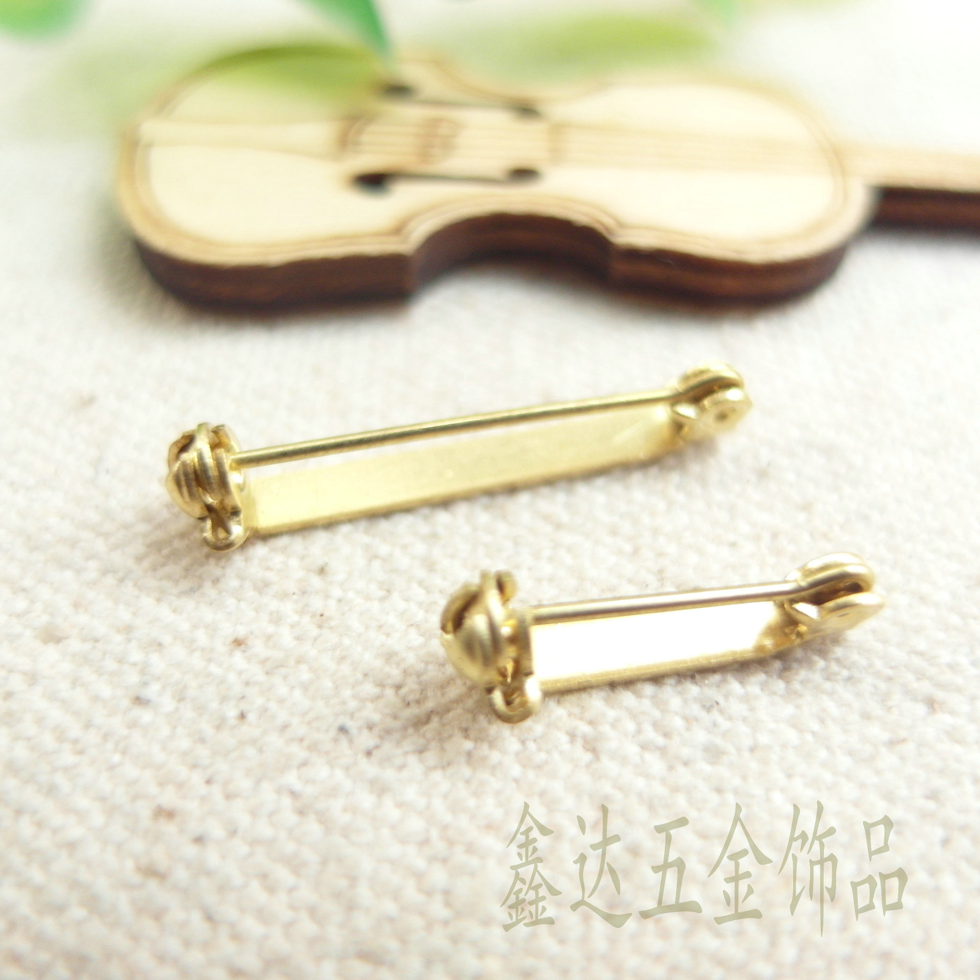 黄铜安全别针带锁头胸针保色18K金色胸花胸针铜安全扣无孔胸针