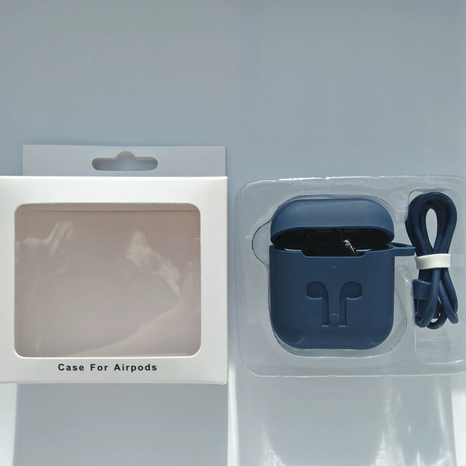 Силиконовый защитный чехол для AirPods, совместим с беспроводными наушниками, 13 цветов, карабин/крючок/верёвка