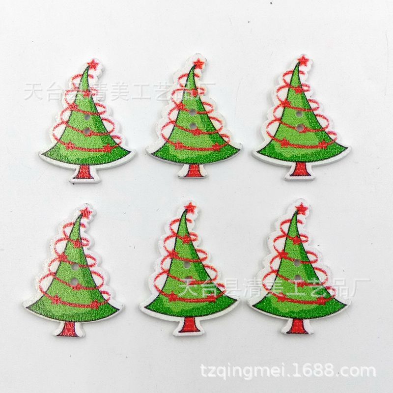 Árbol de Navidad giratorio pintado sobre fondo blanco, botones hechos a mano de bricolaje, botones de madera, 50 piezas por paquete
