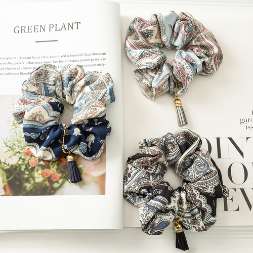 Cross-border direct supply of new retro large intestine ring Amazon fabric hair ring tassel pendant elastic elastic band hair rope