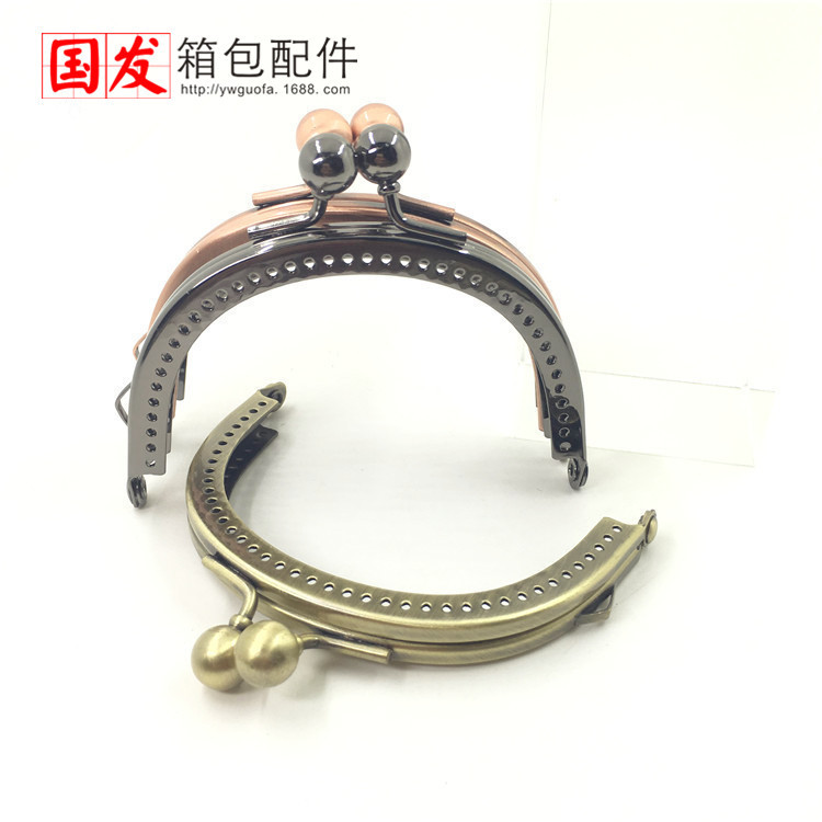 [Xiao Fang Pit] 8.5CM semicircular superficie lisa de 9mm golpes de oro DIY bolsas de cambio oro oro