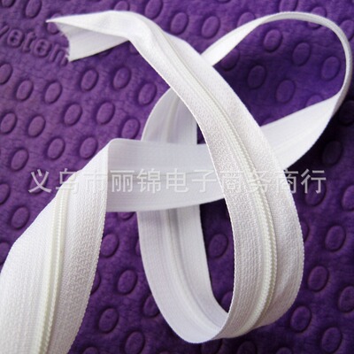 No. 3 nylon Code. zipper Quilt cover skirt Pillow Luggage and luggage black and white colour Zip fastener goods in stock wholesale Cross border Promotion