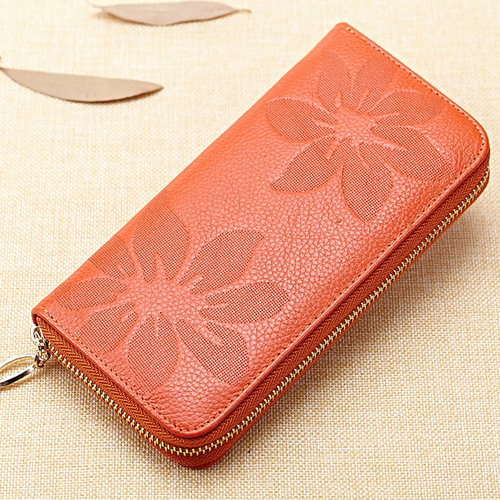 Wholesale of long handbags for ladies with cowhide leather. Guangzhou factory direct sales of genuine leather wallets 