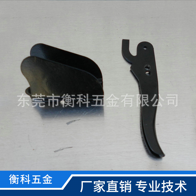 大量批发 玩具五金件定 制 生产加 工五金冲压件 环保冲压件五金