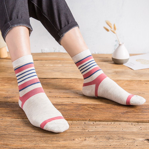 Autumn and winter cotton socks men's warm casual business mid-calf men's socks breathable sweat-absorbent thickened cotton socks manufacturer wholesale