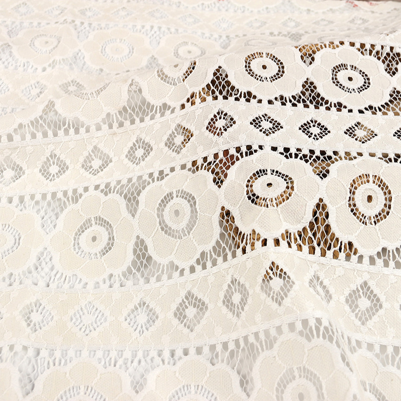 厂家批发锦棉压纱蕾丝面料竖条花朵欧美女装连衣裙蕾丝布