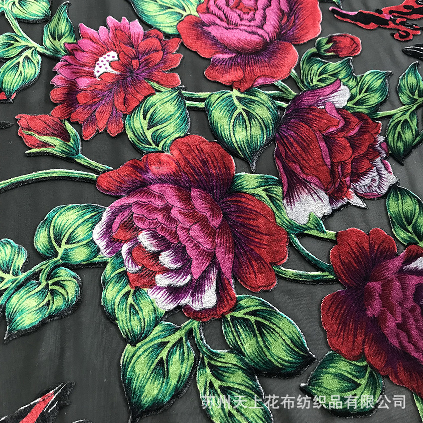 亚马逊流行桑蚕丝女装面料印花乔其绒涡纹动物植物花卉巴洛克风格