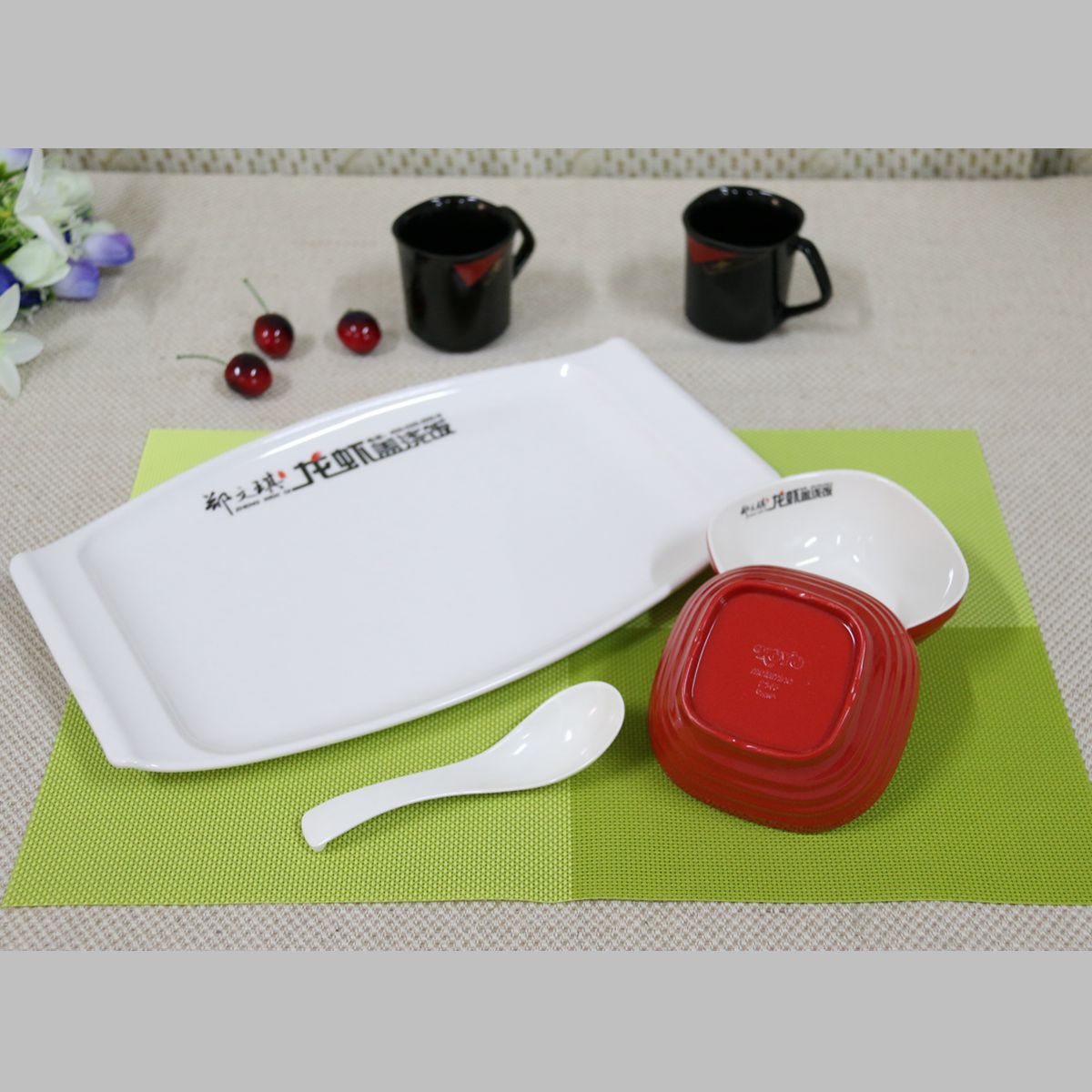 �´ɸǽ��������ܰ�������Ϻ�ǽ�������֣������Ϻ�ǽ�����������