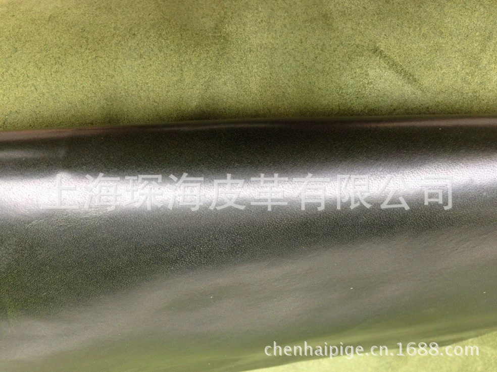 Leather green sofa for oily skin
