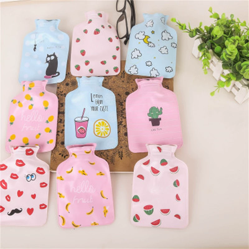 PVC Cartoon Hand Warmer Small Water Container, 11/16 cm, reusable hot/cold pack