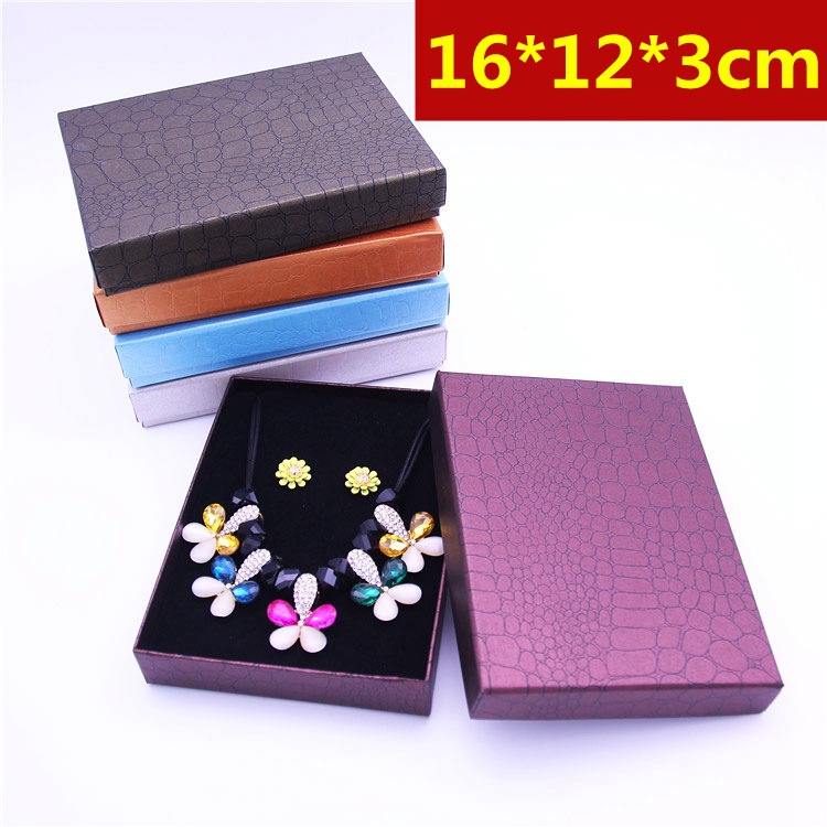 Factory direct supply large jewelry set box necklace pendant jewelry box heaven and earth cover universal gift box