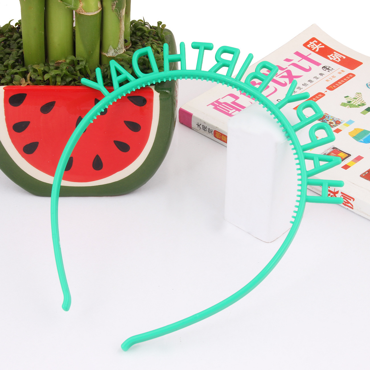 Xintian European and American hair accessories headdress cross-border supply children's jewelry headband wholesale plastic princess birthday headband