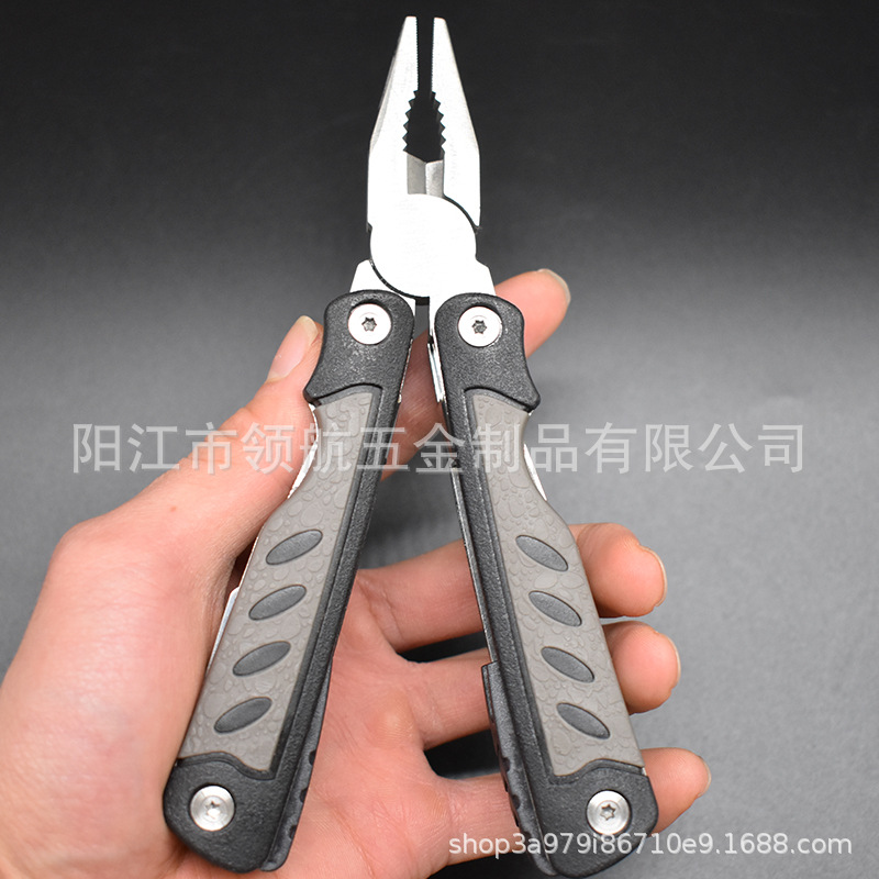 新款不锈钢多用钳 折叠户外多功能刀钳 家用多功能工具组合