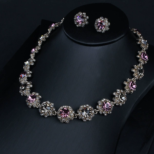 Fuchsia necklace