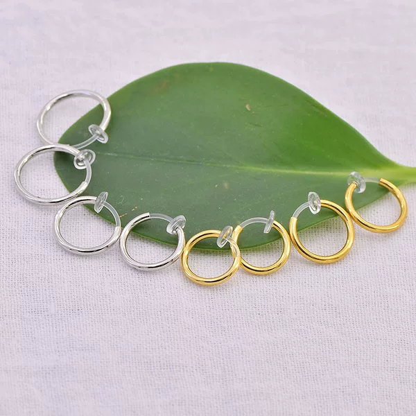 Hot spring ear clip no ear hole ear clip invisible elastic painless earrings transparent resin arc spring ear clip