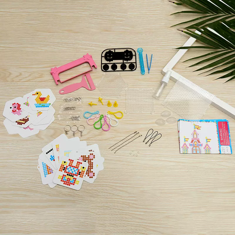 益智玩具批发新型水雾魔粒珠挂件配件 幼儿园亲子互动水魔珠配件