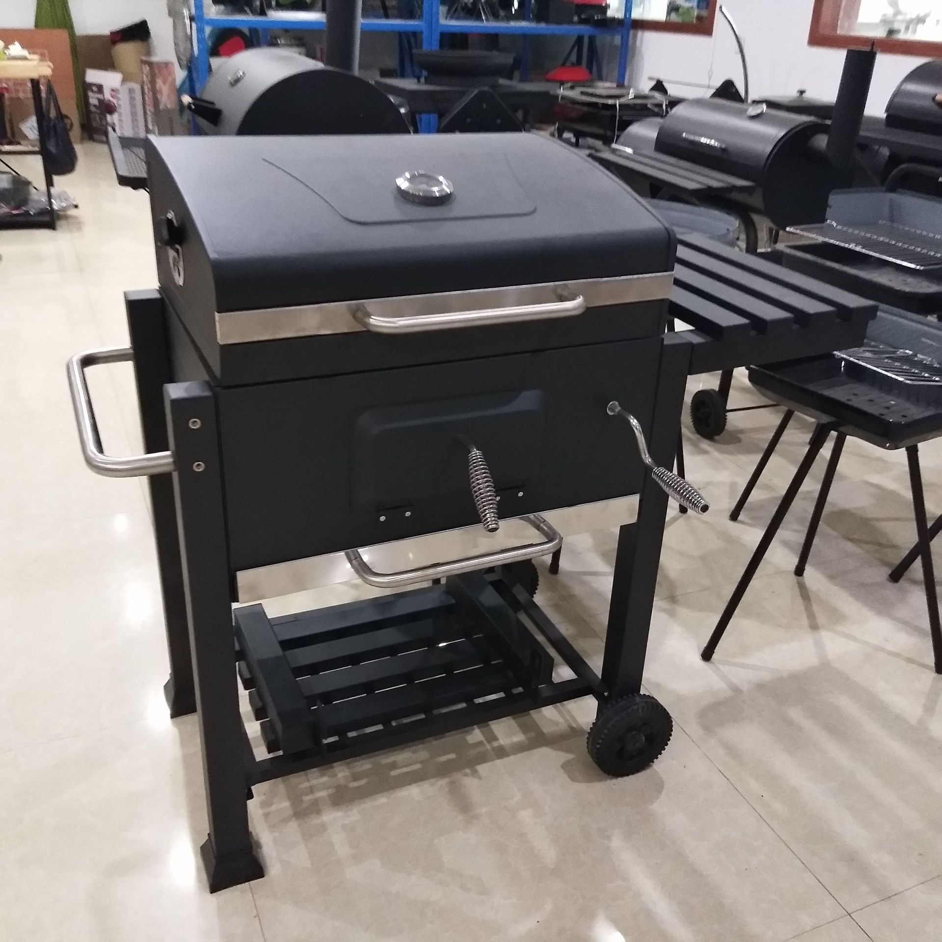 Suministro directo de fábrica barbacoa grande cuadrado estufa de carbón grande barbacoa estufa patio partido carne rack utensilios de barbacoa al aire libre