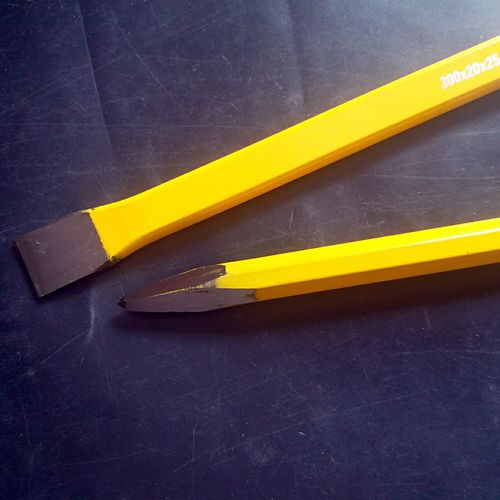Wholesale masonry chisels alloy steel chisels chromium vanadium steel front steel pointed flat head spray plastic masonry chisels front steel chisels