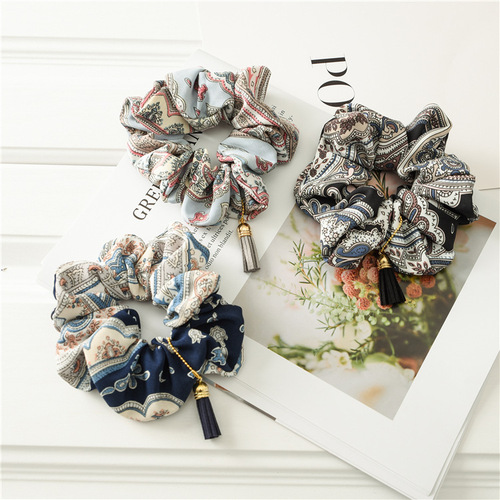 Cross-border direct supply of new retro large intestine ring Amazon fabric hair ring tassel pendant elastic elastic band hair rope