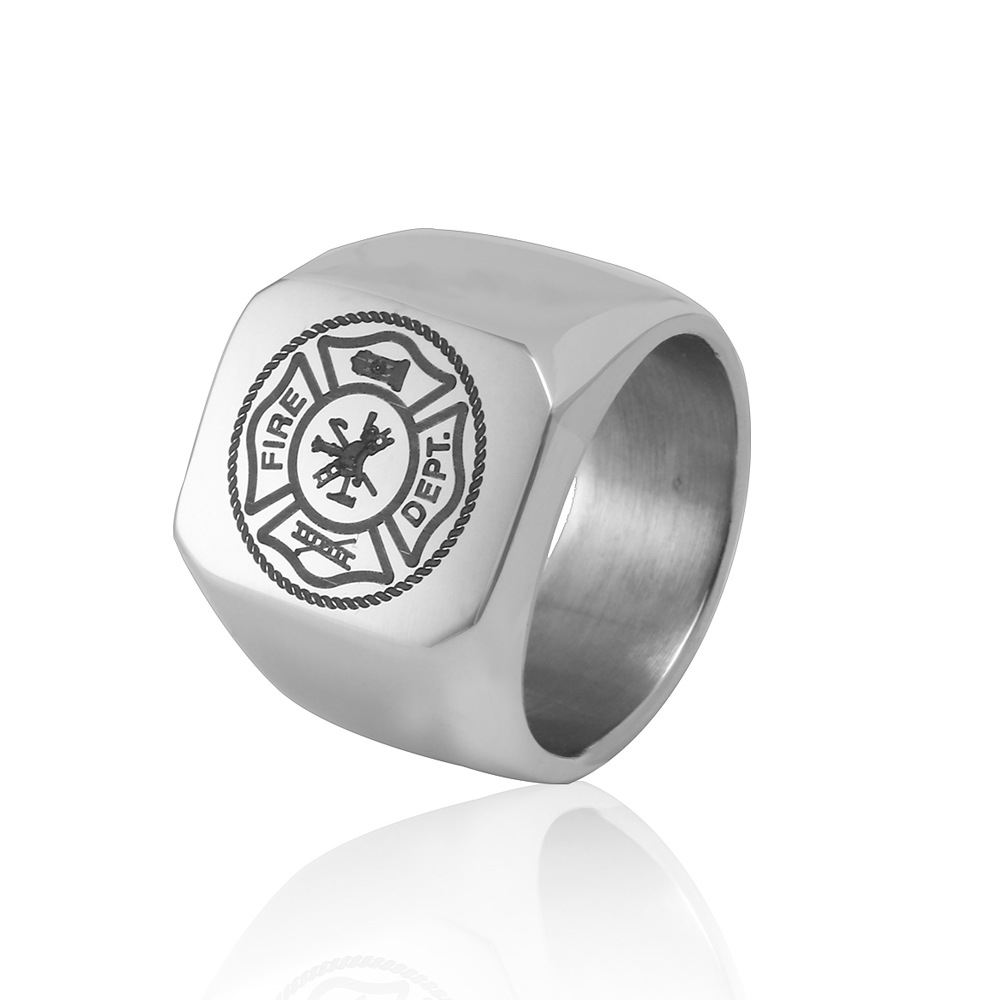 Luxury Minimalist Mens Designer Ring For The Modern Gentleman_voghion.com