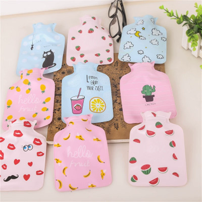 PVC Cartoon Hand Warmer Small Water Container, 11/16 cm, reusable hot/cold pack
