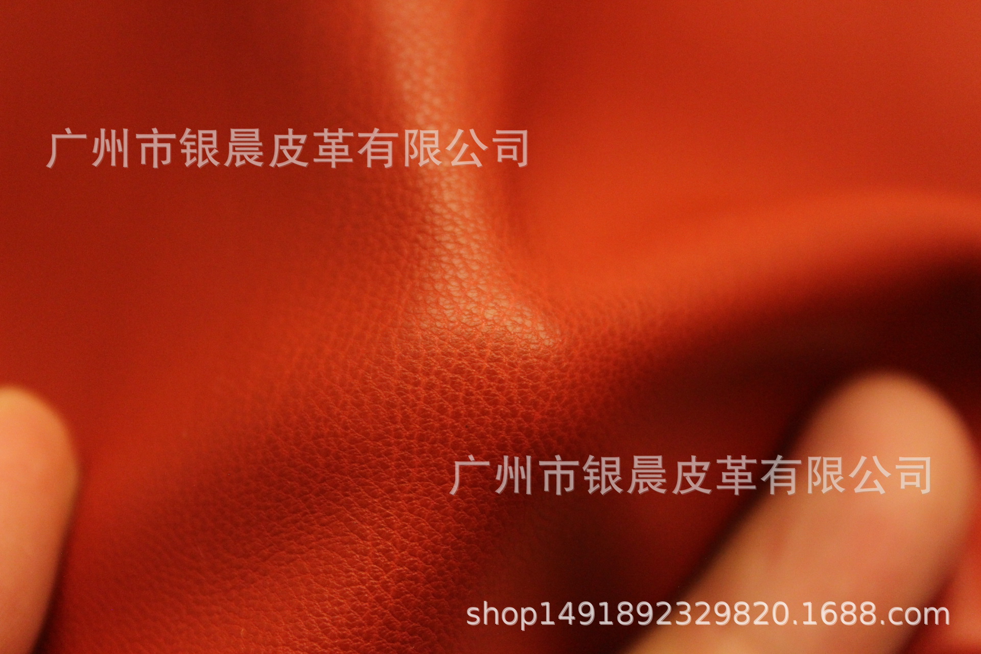 现货供应羊皮纹电脑绣花绗缝仿真皮柔软皮革热销品牌手袋格子车线