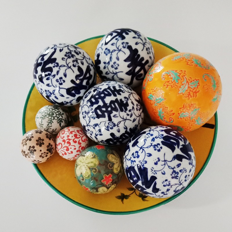 New Chinese Style Blue and Flower Pastel Water Floating Ceramic Ball Ceramic Home Accessories Decoration