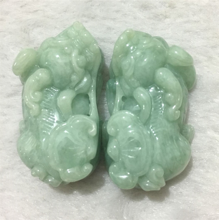 厂家地摊销售 缅甸翡翠A货冰糯种豆青色男士如意貔貅吊坠批发代发